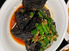 -呷湘厨·鱼汤捞饭·剁椒鱼头·辣椒炒肉(国家会展中心店)