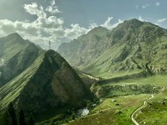 -天山神秘大峡谷