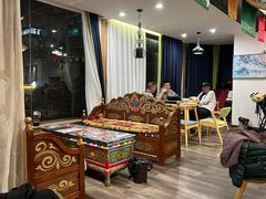 大堂-四姑娘山阿巴郎·藏式花园餐厅