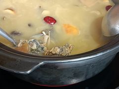 -野菌皇海景野生菌火锅(滨海大道店)