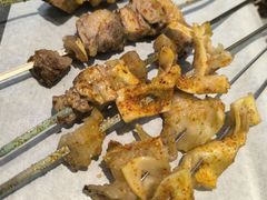 -小两口锦州烧烤·脆皮油边(依云北郡店)