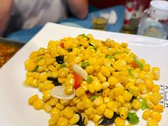 -香巴拉云南餐厅(华莱坞店)