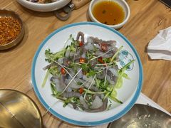 -青瓦餐厅·生鱼片·韩园烤肉(西塔店)