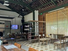 -喜洲吧·江畔老船厂·庭院餐厅(喜临院店)