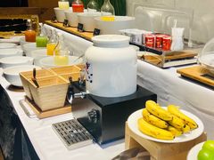 -杭州逸酒店(西湖武林店)