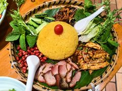 -老滇山寨•云南特色菜•地方菜•民族风情歌舞表演(金碧店)