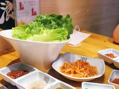 -唯成•韩国炭火烤肉 유성고기