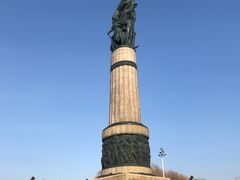 -人民防洪胜利纪念塔