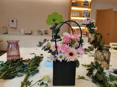 -臻儿屿月子会所(茶山店)