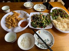 -小厨子私房菜·云南美食店
