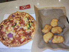 -尊宝比萨(华景新城店)