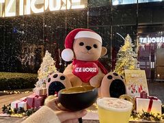 -TZ House音乐现场(来福士中心店)