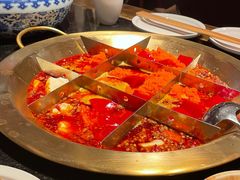 九宫格锅底-周师兄大刀腰片火锅(洪崖洞旗舰店)