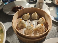 蟹粉小笼包-绿波廊(豫园店)