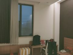 -7天优品(济南动物园960医院店)