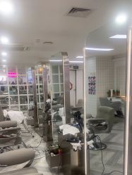 -米娜护肤造型