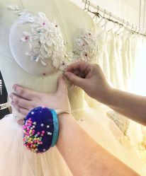 -Flora婚纱礼服定制租赁店