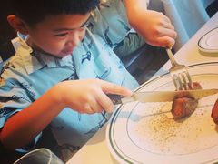 -Wolfgang’s Steakhouse 沃夫冈牛排馆(上海白玉兰广场店)