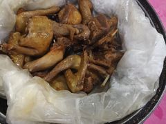 秘制盐焗乳鸽-侠成水上农庄(工业大道店)