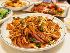 瑞士汁炒牛河-石板街港澳冰室(天环店)