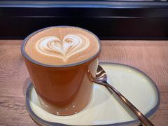 -潮一不贰·法式甜品·生日蛋糕·西式简餐(外滩店)