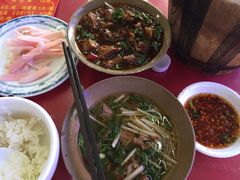 -谢老五跷脚牛肉·非遗传承店