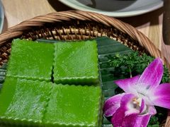 斑斓叶千层糕-mango tree芒果树泰国餐厅(青岛万象城店)