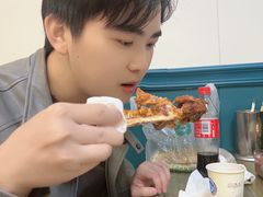 -艾力江和田馕坑烤肉店