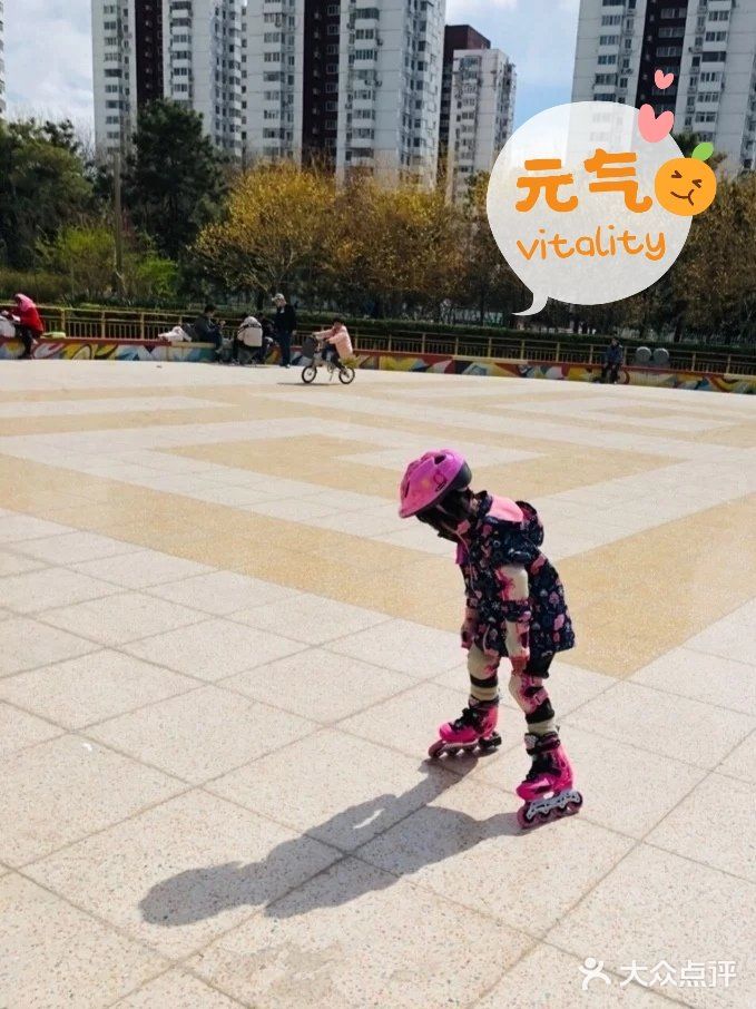 云霄之星少儿滑板轮滑跳绳(远洋未来广场店)图片