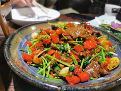 -东口码头·烧鸽子·鱼头泡饼·地方菜(金鹰悦城店)