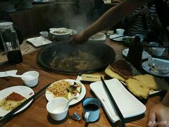 -咱屯子铁锅炖直营店(保利店)