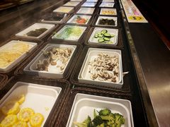 -尚品海鲜肥牛自助火锅(湖明店)