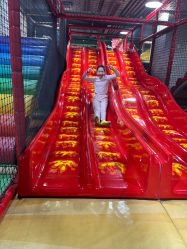-玩元素·家庭游乐成长中心(香格里拉店)