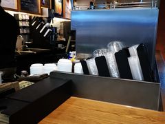 -星巴克(香港国际机场44号闸店)