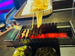 -麦凯伦烧烤·精酿超级工厂店(金桥总店)