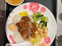 -大食代美食广场(上海中心店)