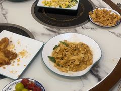-朴小妹人参鸡汤火锅(长白山万达店)