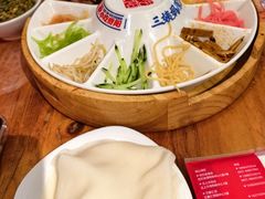 -怪噜范·老贵阳街头名小吃(鸿通城店)