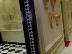 -自由港KTV(王子公主金平店)