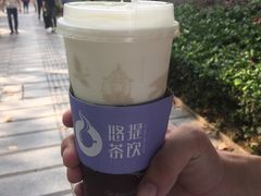 手萃乌龙王慕斯-悠提茶饮(紫峰广场店)