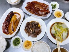 -华香鹅快餐店