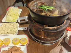 -阿润打边炉·鲜切鸡煲(华漕店)