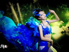 -九月鹰飞汉服摄影工作室