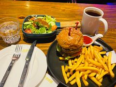 -1886德国汽车餐厅(外滩中央店)