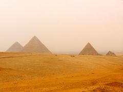 -吉萨金字塔群