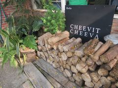 -Cheevit Cheeva(Sirimangkalajarn)