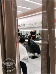 -朗峰专业美发沙龙