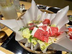 -枝魯枝魯自助料理