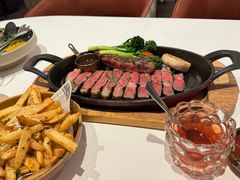 -斯普汇生蚝牛排馆(中骏世界城店)