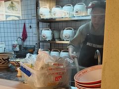 -阿瓦山寨·湘菜现炒·剁椒鱼头王(咸阳总店)